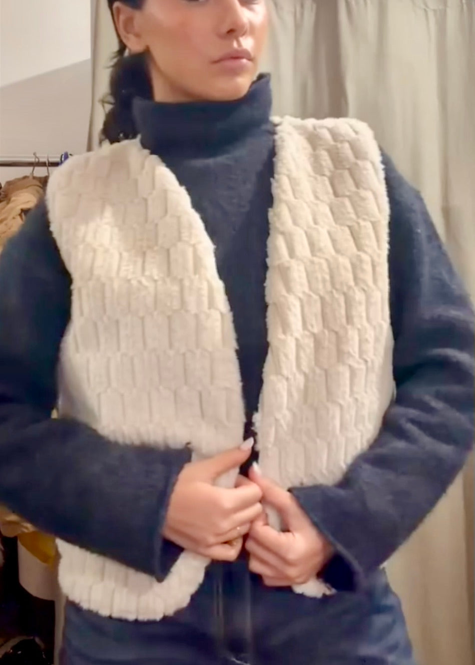 Gilet sans manche en fourrure