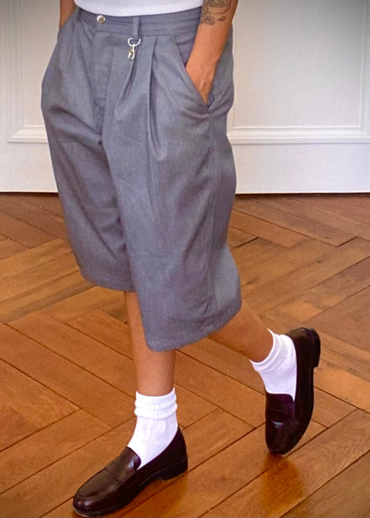 Jorts pleated grey